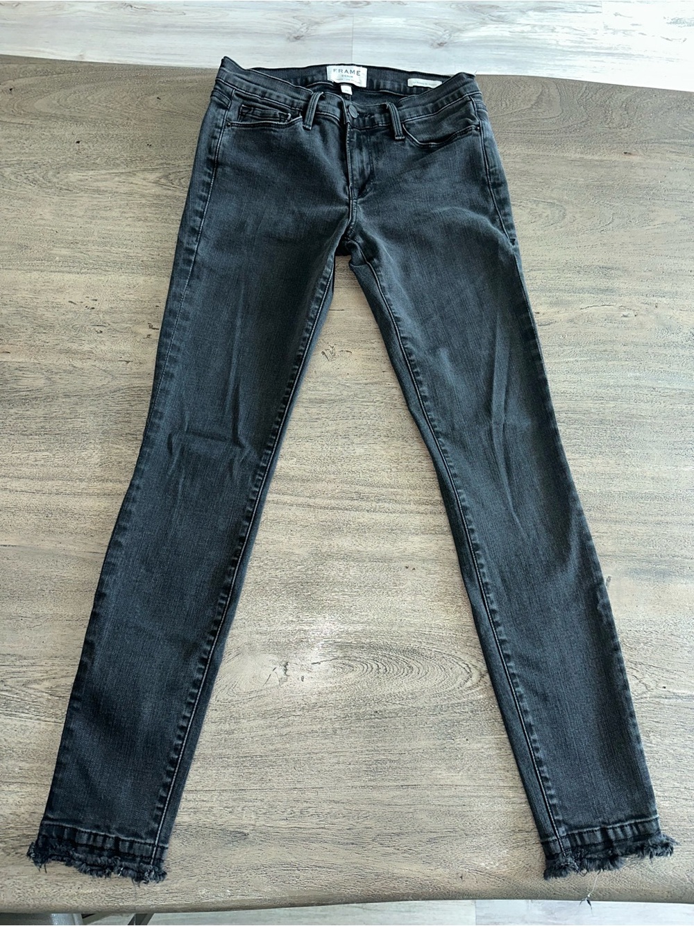 Frame Denim Black Skinny Ankle Jeans with Frayed Hem 27